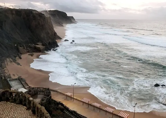 Beachy 2bdrm In W/ Stunning Ocean View!