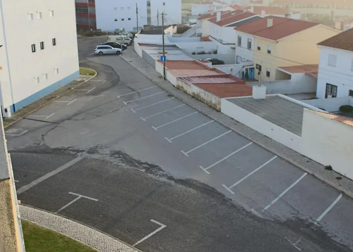 Beachy 2bdrm In W/ Stunning Ocean View! Appartamento